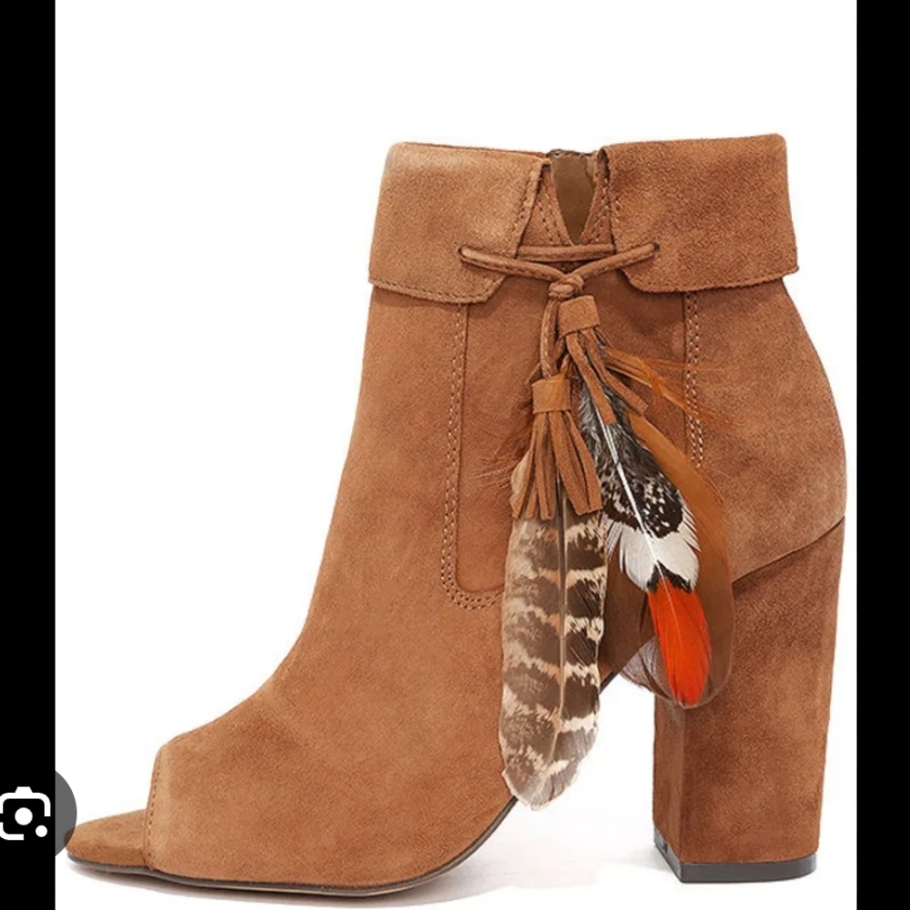 Jessica Simpson Women's Tan Ankle Boots